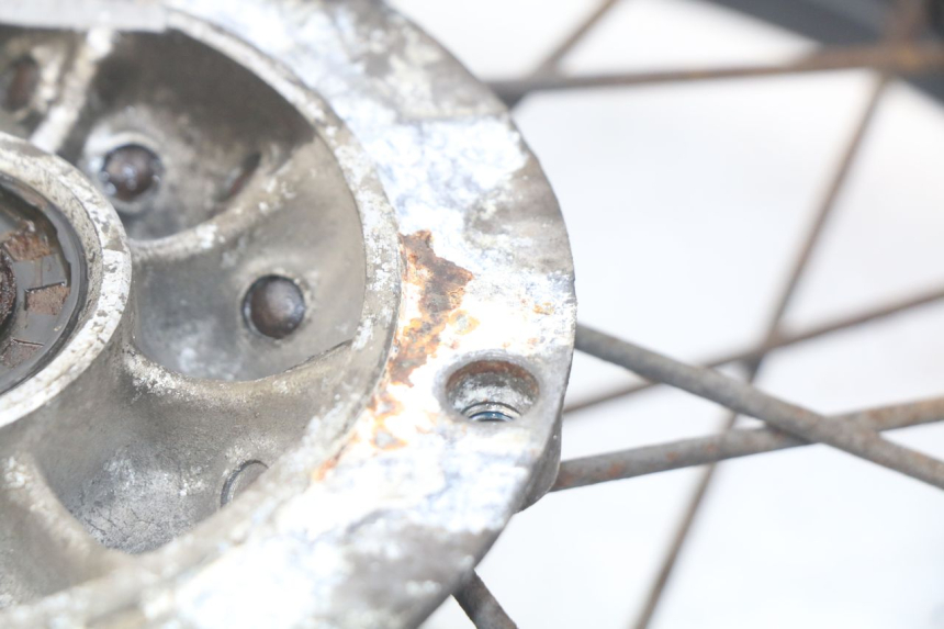 photo de OBRĘCZ TYLNA SUZUKI XF FREEWIND 650 (1997 - 2003) - Część sprawdzona