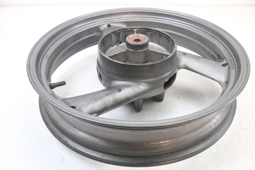 photo de OBRĘCZ TYLNA YAMAHA XJS DIVERSION 600 (1997 - 1999) - Szczegół części