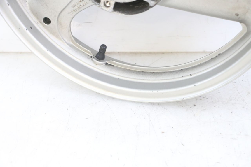 photo de OBRĘCZ TYLNA HONDA XLV VARADERO 125 (2000 - 2006) - Oznaczenia i referencje