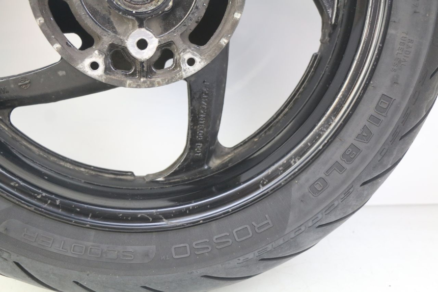 photo de OBRĘCZ TYLNA YAMAHA XP T-MAX TMAX ABS 500 (2004 - 2007) - Widok ogólny