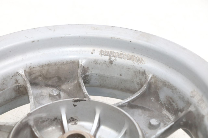 photo de OBRĘCZ TYLNA YAMAHA YP MAJESTY 125 (1998 - 2001) - Szczegół części