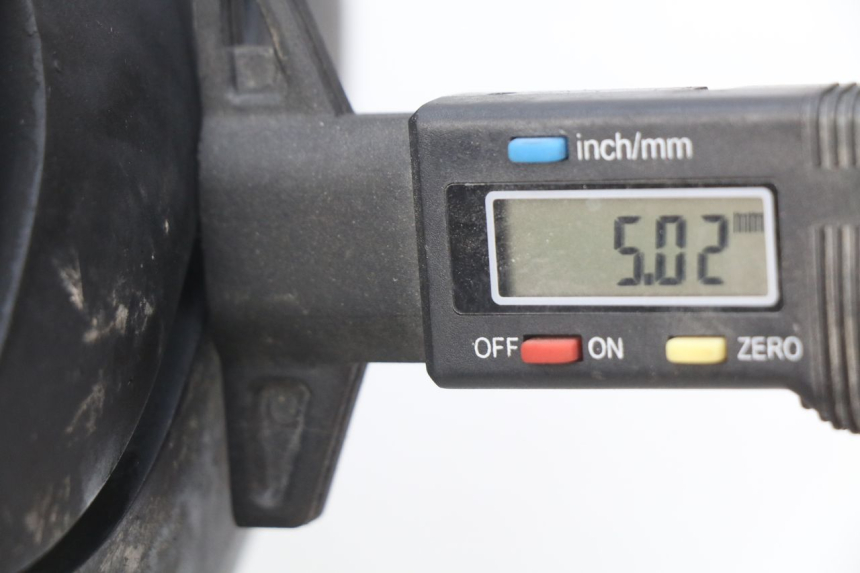 photo de OBRĘCZ TYLNA KAWASAKI Z S 750 (2003 - 2006) - Szczegół części