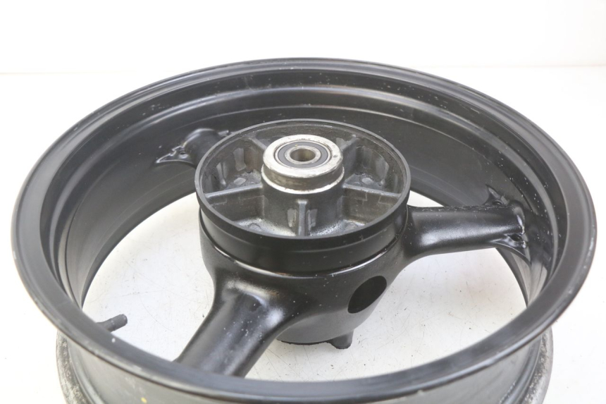 photo de OBRĘCZ TYLNA KAWASAKI ZX-6R ZX6R 600 (1995 - 1997) - Inny kąt widzenia