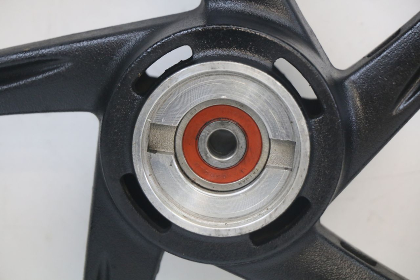 photo de OBRĘCZ PRZEDNIA SUZUKI ADDRESS 110 (2015 - 2020) - Zbliżenie techniczne