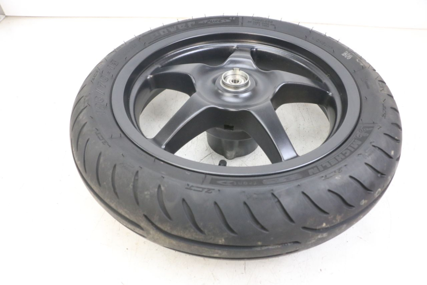 photo de OBRĘCZ PRZEDNIA YAMAHA AEROX 2T 50 (2013 - 2017) - Inny kąt widzenia