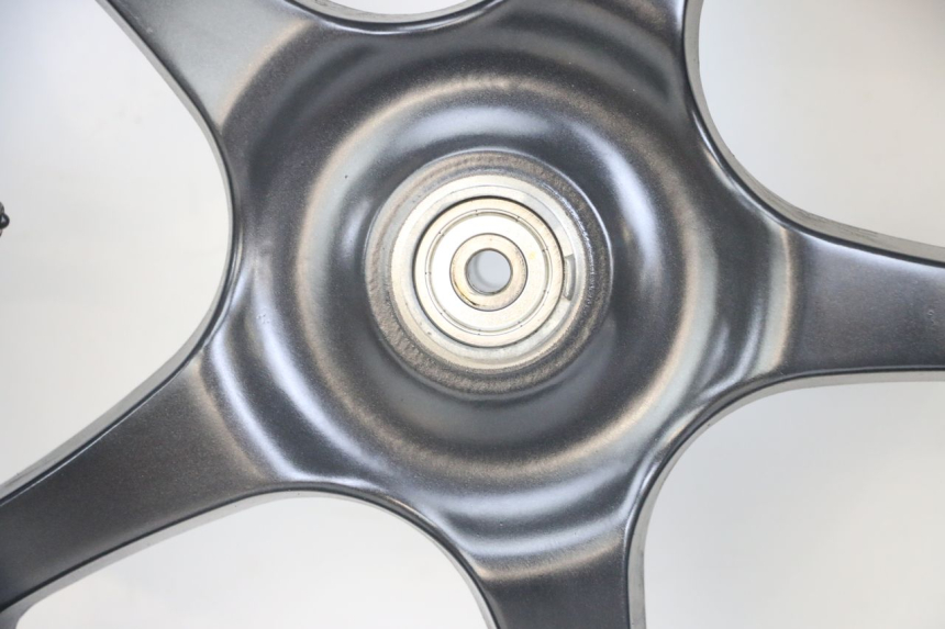 photo de OBRĘCZ PRZEDNIA YAMAHA AEROX 2T 50 (2013 - 2017) - Oznaczenia i referencje