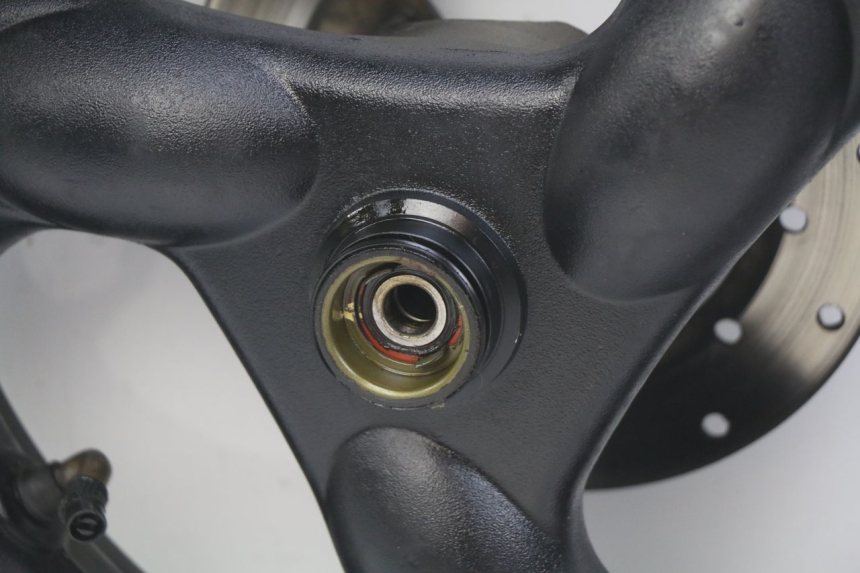 photo de OBRĘCZ PRZEDNIA KYMCO AGILITY 4T 50 (2018 - 2022) - Widok ogólny