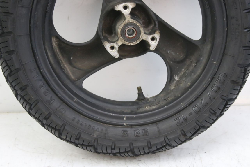 photo de OBRĘCZ PRZEDNIA KYMCO AGILITY 4T 50 (2005 - 2018) - Zoom stanu zużycia