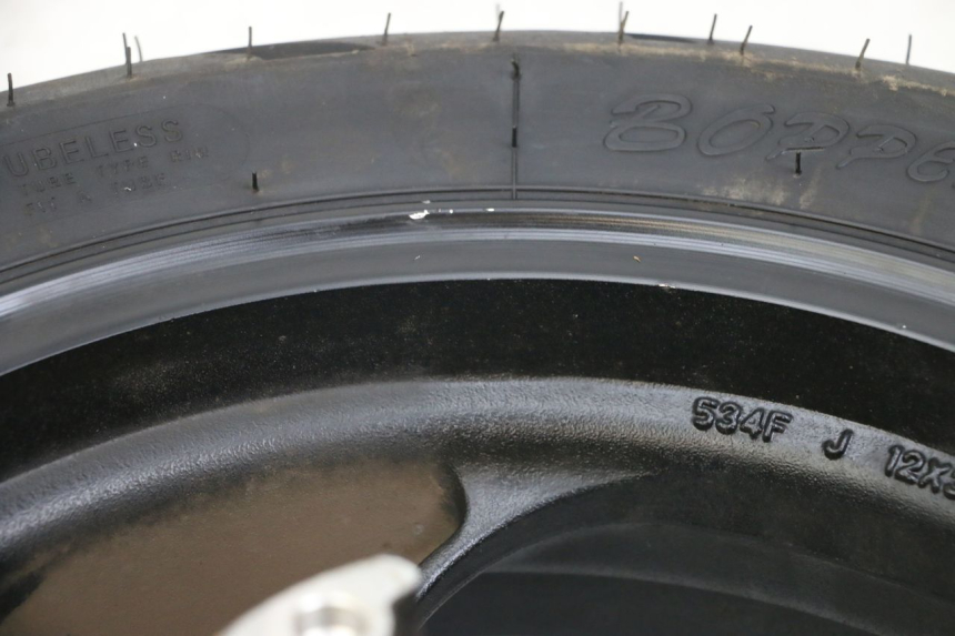 photo de OBRĘCZ PRZEDNIA KYMCO AGILITY 4T 50 (2018 - 2022) - Zoom stanu zużycia