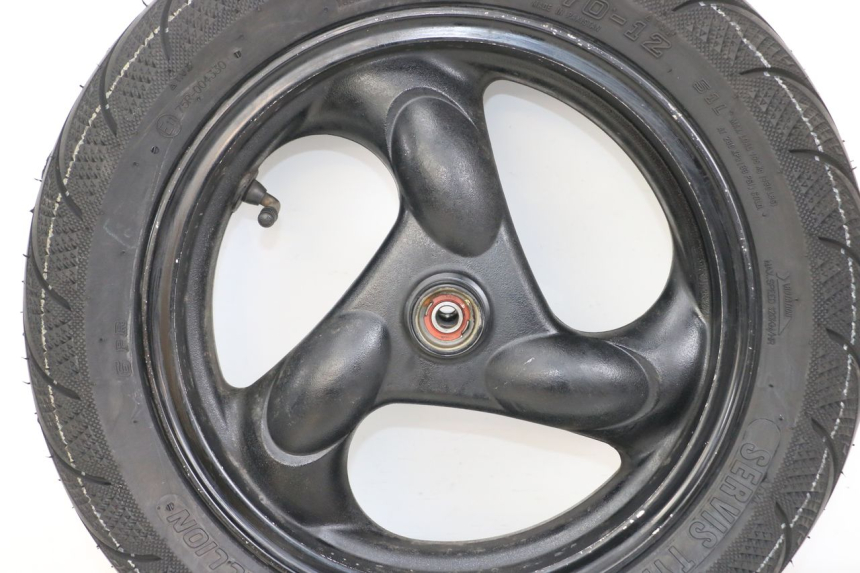 photo de OBRĘCZ PRZEDNIA KYMCO AGILITY 4T 50 (2018 - 2022) - Szczegóły charakterystyczne