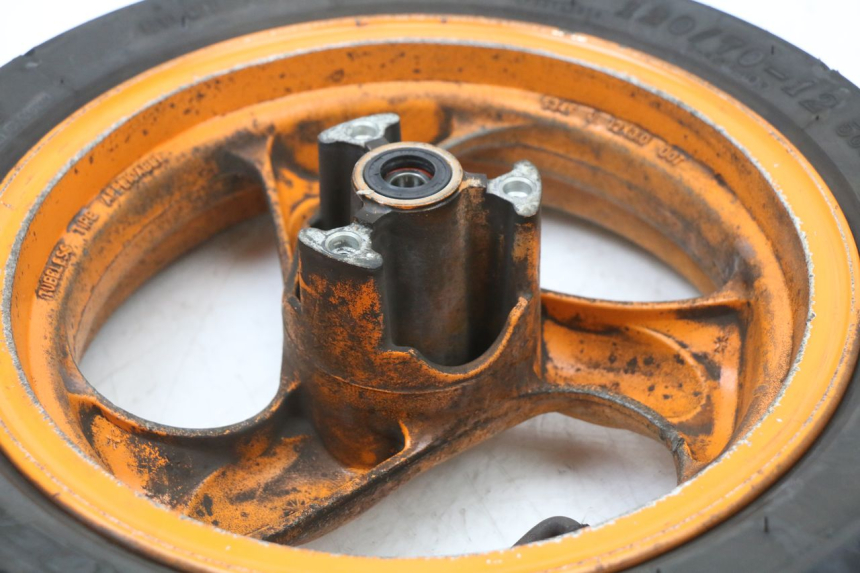 photo de OBRĘCZ PRZEDNIA KYMCO AGILITY FR 2T 50 (2012 - 2017) - Szczegóły charakterystyczne