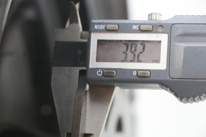 photo de OBRĘCZ PRZEDNIA KYMCO AGILITY RS 2T 50 (2009 - 2013) - Szczegół części