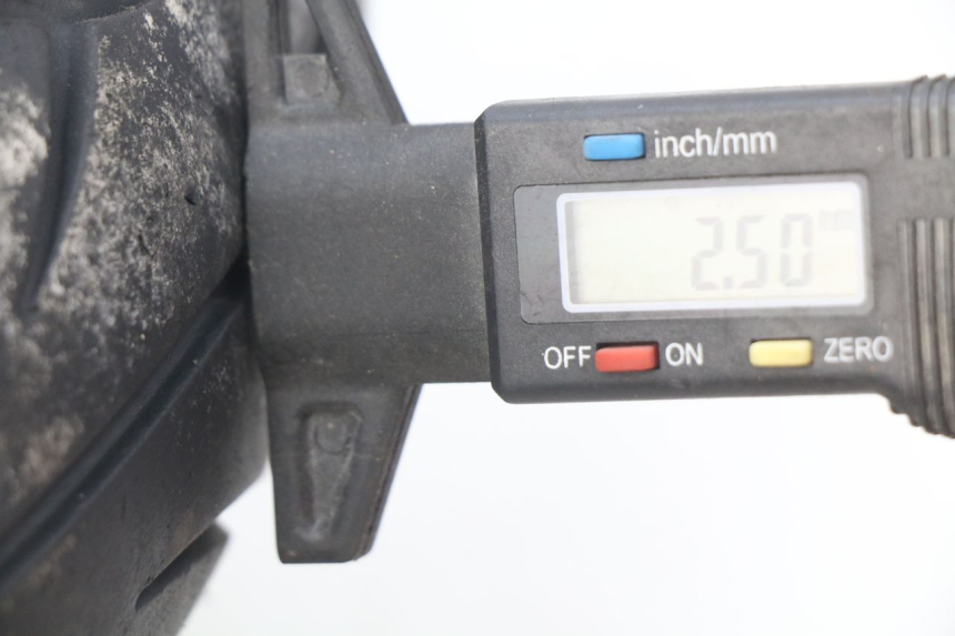 photo de OBRĘCZ PRZEDNIA KYMCO AGILITY RS 2T 50 (2009 - 2013) - Zoom stanu zużycia