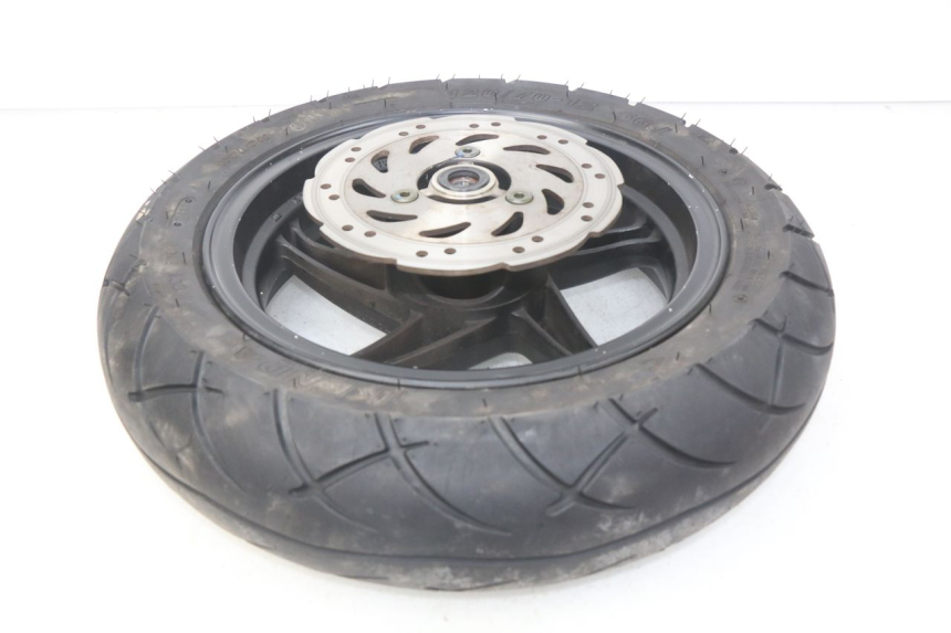 photo de OBRĘCZ PRZEDNIA KYMCO AGILITY RS 2T 50 (2009 - 2013) - Zbliżenie techniczne