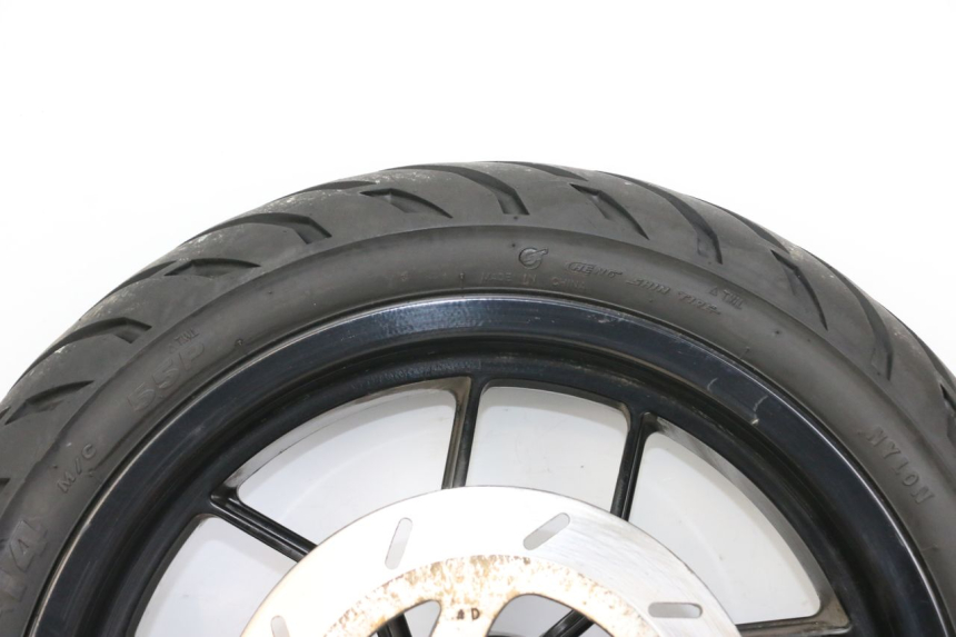 photo de OBRĘCZ PRZEDNIA APRILIA SR MOTARD 50 (2012 - 2018) - Zbliżenie komponentów