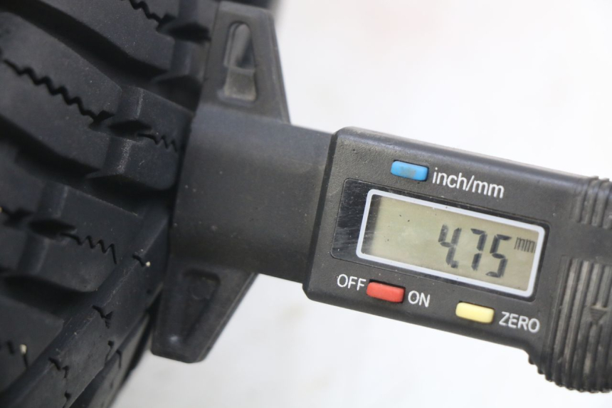 photo de OBRĘCZ PRZEDNIA ECCITY ARTELEC 670 1 (2013 - 2017) - Szczegół części