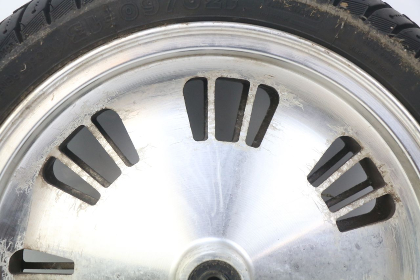 photo de OBRĘCZ PRZEDNIA ECCITY ARTELEC 670 1 (2013 - 2017) - Widok z bliska