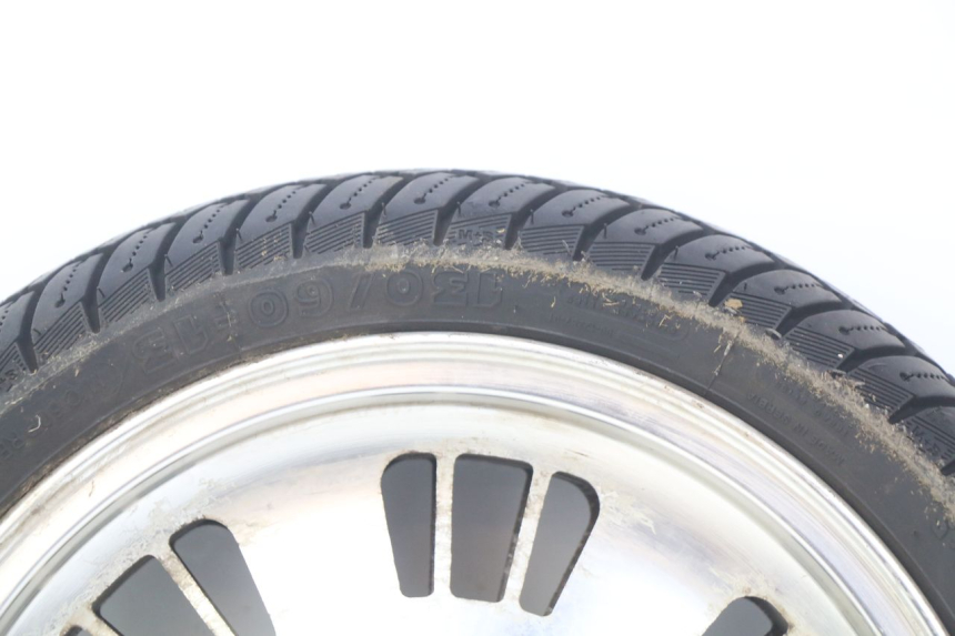 photo de OBRĘCZ PRZEDNIA ECCITY ARTELEC 670 1 (2013 - 2017) - Struktura - zbliżenie