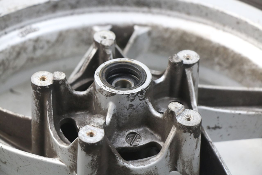 photo de OBRĘCZ PRZEDNIA APRILIA ATLANTIC 125 (2003 - 2009) - Inny kąt widzenia