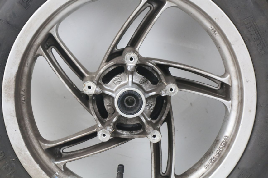 photo de OBRĘCZ PRZEDNIA APRILIA ATLANTIC 125 (2003 - 2009) - Inny kąt widzenia