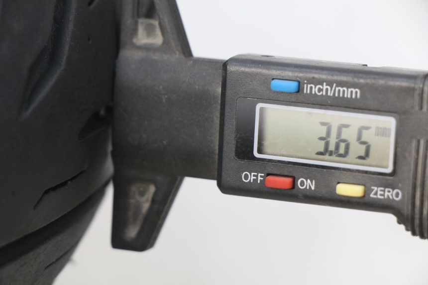 photo de OBRĘCZ PRZEDNIA APRILIA ATLANTIC 125 (2003 - 2009) - Szczegół części