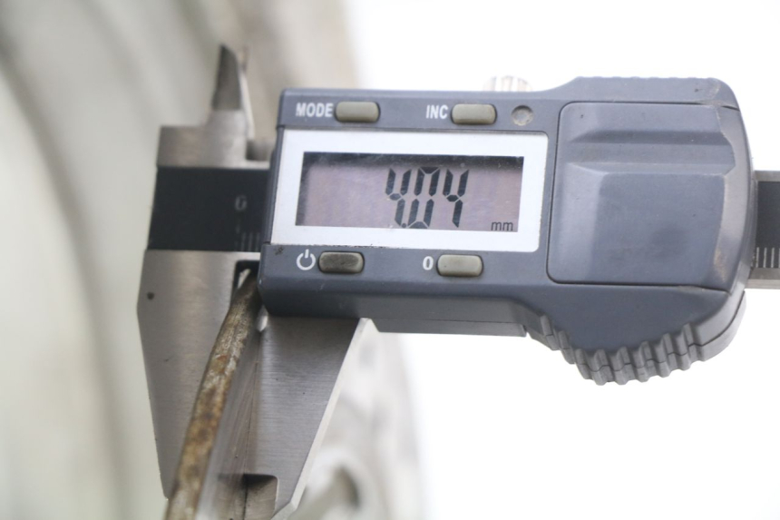 photo de OBRĘCZ PRZEDNIA JONWAY AZTRAL 125 (2008 - 2017) - Szczegół części