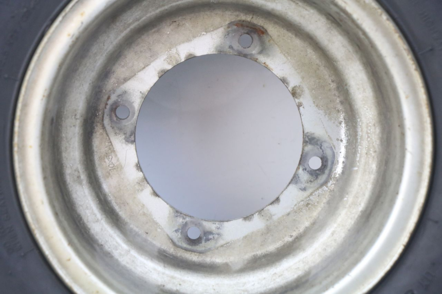 photo de OBRĘCZ PRZEDNIA YAMAHA BLASTER 200 (2003 - 2007) - Struktura - zbliżenie