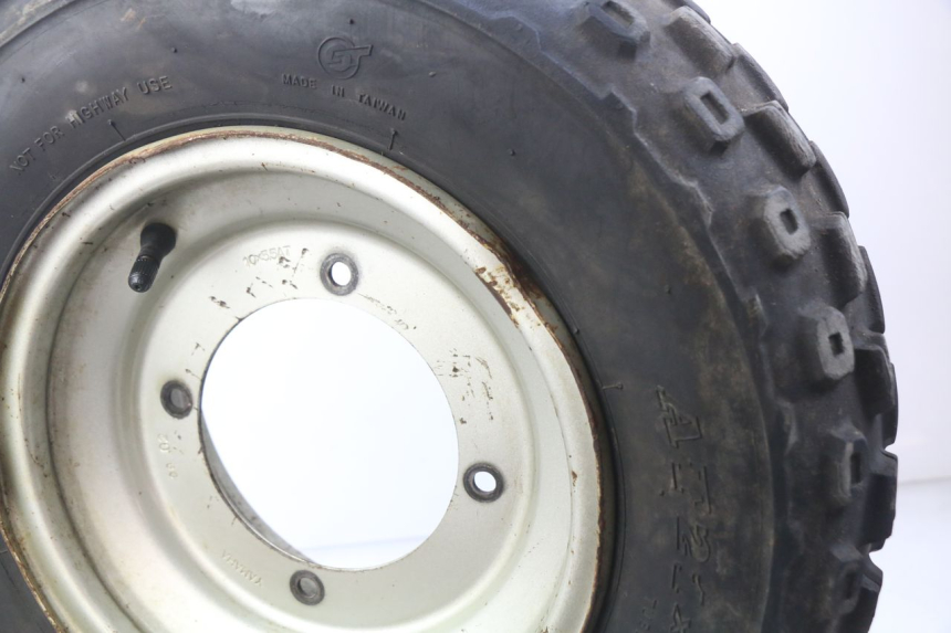 photo de OBRĘCZ PRZEDNIA YAMAHA BLASTER 200 (2003 - 2007) - Zbliżenie techniczne