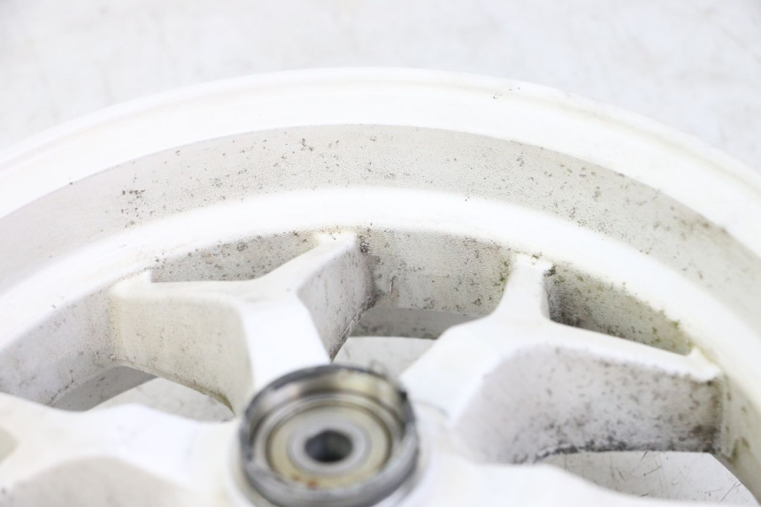 photo de OBRĘCZ PRZEDNIA MBK BOOSTER SPIRIT NAKED 50 (2004 - 2017) - Widok z bliska