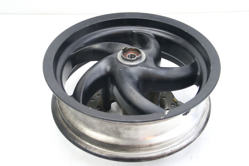 photo de OBRĘCZ PRZEDNIA DERBI BOULEVARD 50 (2009 - 2006) - Zoom stanu zużycia