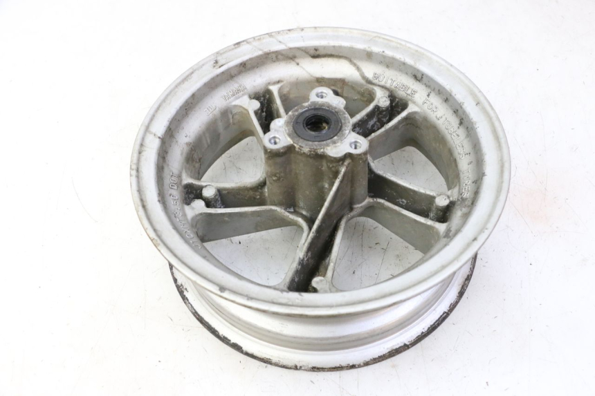 photo de OBRĘCZ PRZEDNIA YAMAHA BW'S 100 (1999 - 2002) - Szczegóły charakterystyczne