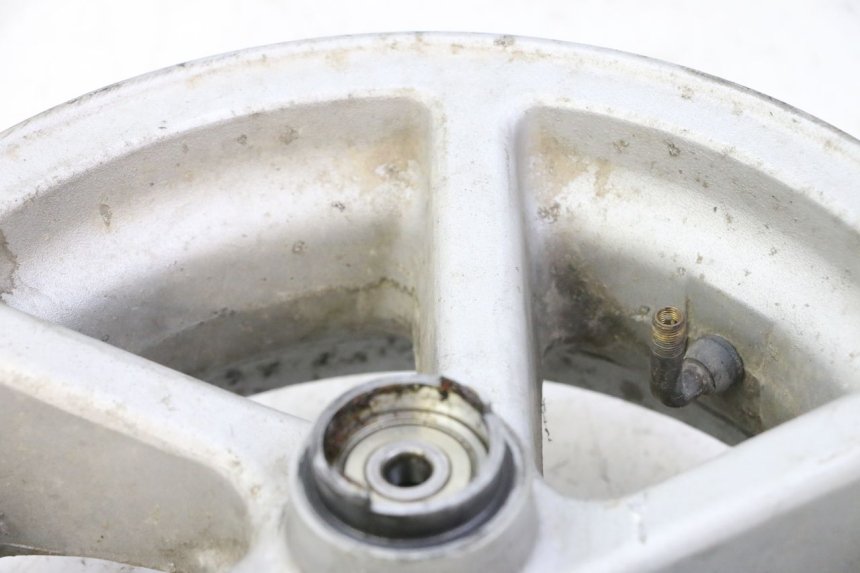 photo de OBRĘCZ PRZEDNIA YAMAHA BW'S 100 (1999 - 2002) - Zdjęcie dodatkowe