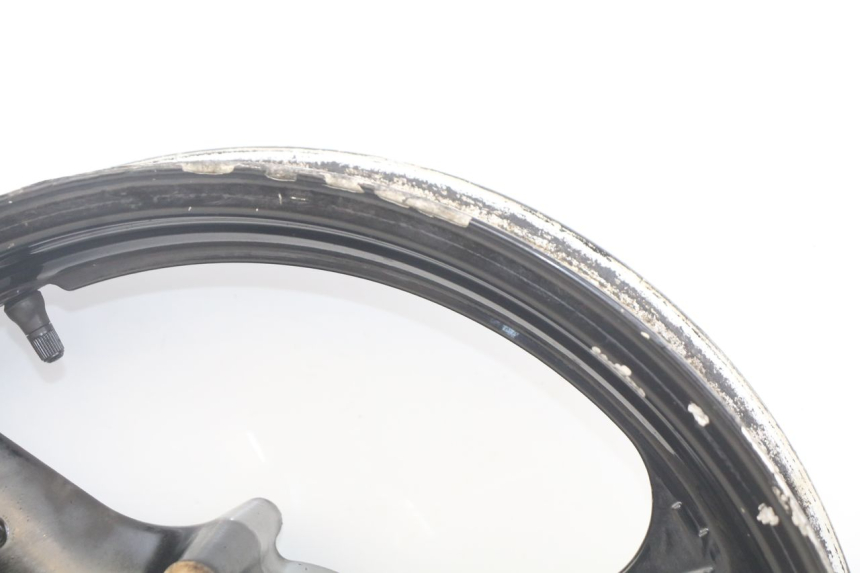 photo de OBRĘCZ PRZEDNIA HONDA CBR F SC25 1000 (1989 - 1992) - Widok z bliska