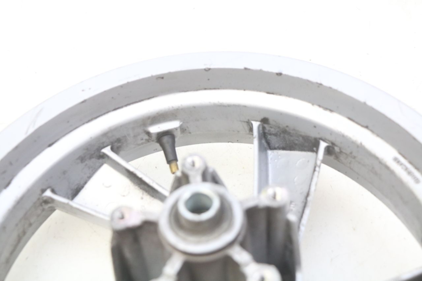 photo de OBRĘCZ PRZEDNIA PEUGEOT CITYSTAR 125 (2011 - 2017) - Zbliżenie komponentów