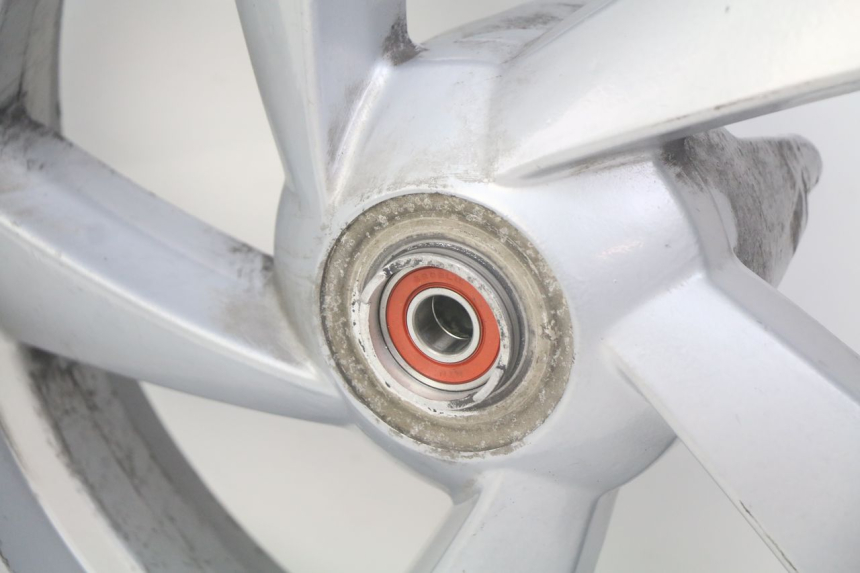 photo de OBRĘCZ PRZEDNIA PEUGEOT CITYSTAR 125 (2011 - 2017) - Stan powierzchni