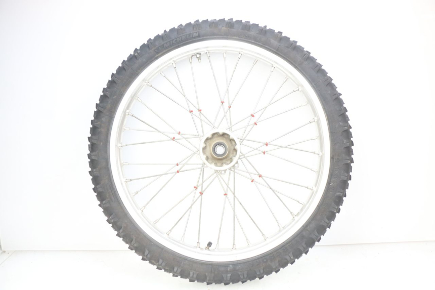 photo de OBRĘCZ PRZEDNIA HONDA CRF CR-F 450 (2005 - 2008) - Szczegóły charakterystyczne