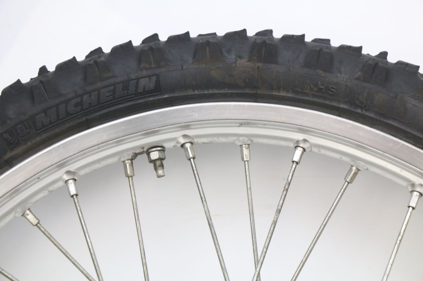 photo de OBRĘCZ PRZEDNIA HONDA CRF CR-F 450 (2005 - 2008) - Oznaczenia i referencje