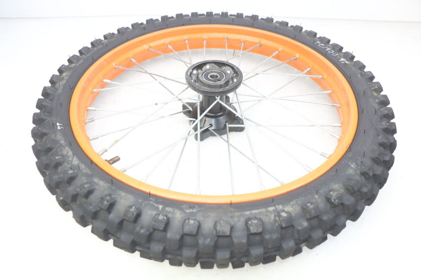 photo de OBRĘCZ PRZEDNIA CCR DIRT BIKE 110 - Zbliżenie techniczne