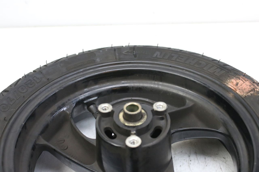 photo de OBRĘCZ PRZEDNIA PEUGEOT ELYSTAR 50 (2002 - 2014) - Szczegóły charakterystyczne