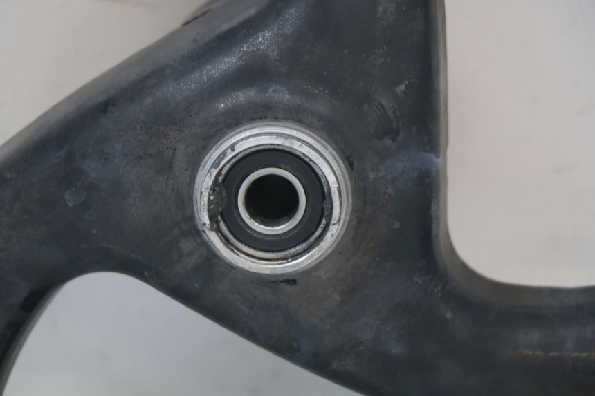 photo de OBRĘCZ PRZEDNIA PEUGEOT ELYSTAR 50 (2002 - 2014) - Inny kąt widzenia