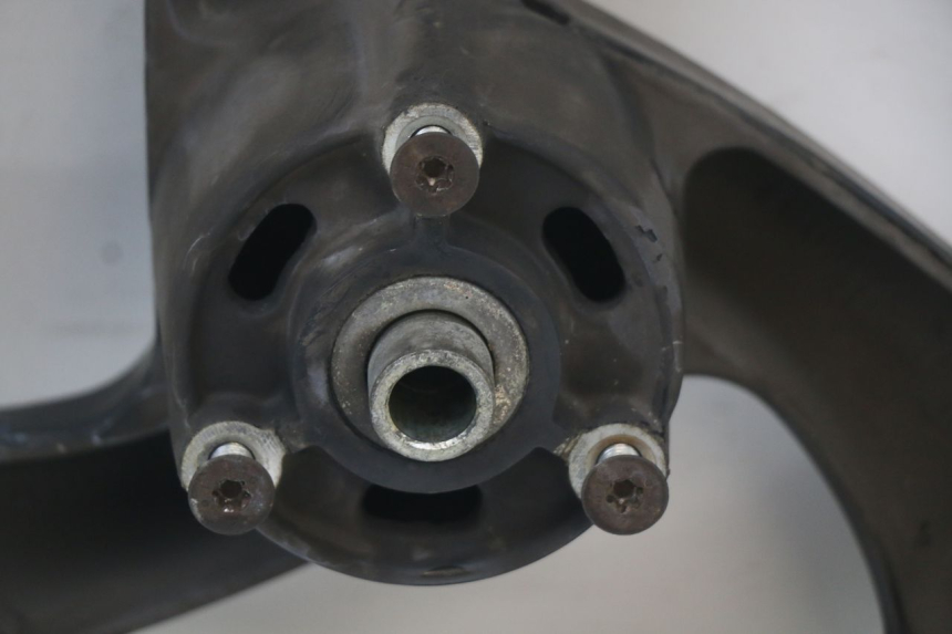 photo de OBRĘCZ PRZEDNIA PEUGEOT ELYSTAR 50 (2002 - 2014) - Stan powierzchni