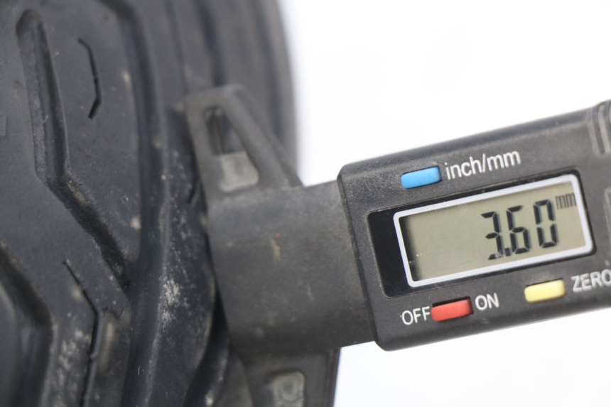 photo de OBRĘCZ PRZEDNIA HONDA FES PANTHEON 2T 125 (1998 - 2002) - Szczegół części