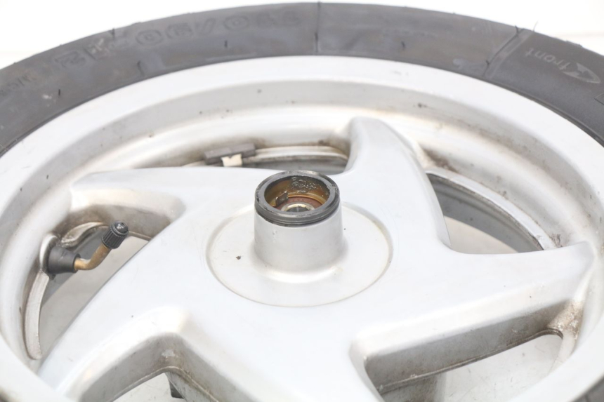 photo de OBRĘCZ PRZEDNIA HONDA FES PANTHEON 2T 125 (1998 - 2002) - Zbliżenie techniczne