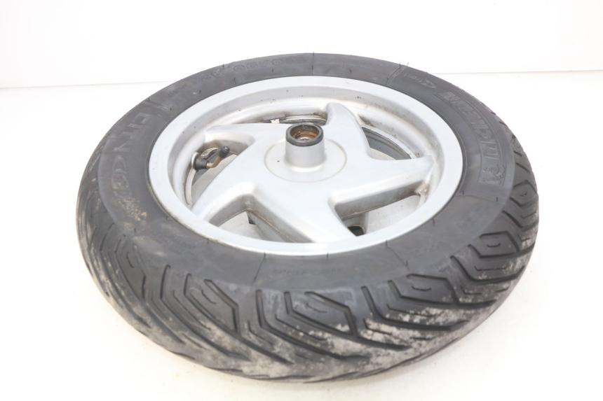 photo de OBRĘCZ PRZEDNIA HONDA FES PANTHEON 2T 125 (1998 - 2002) - Widok ogólny