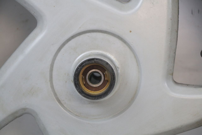 photo de OBRĘCZ PRZEDNIA HONDA FES PANTHEON 2T 125 (1998 - 2002) - Inny kąt widzenia