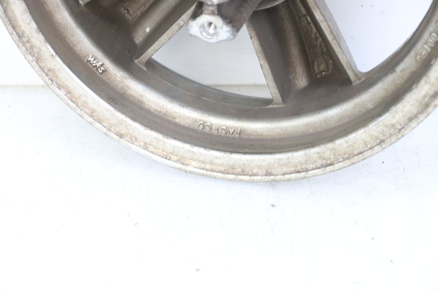 photo de OBRĘCZ PRZEDNIA SYM FIDDLE 3 III 50 (2014 - 2020) - Zoom stanu zużycia