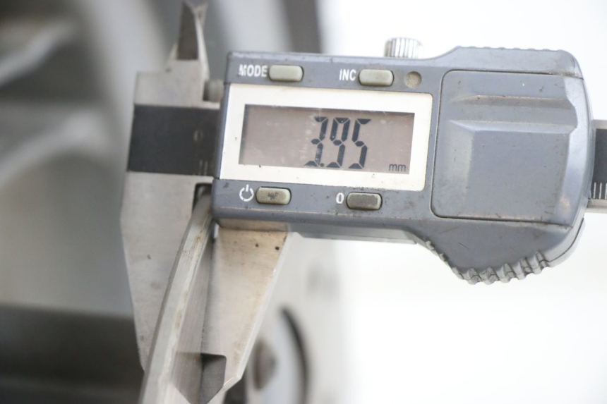 photo de OBRĘCZ PRZEDNIA PIAGGIO FLY 125 (2005 - 2012) - Zoom stanu zużycia