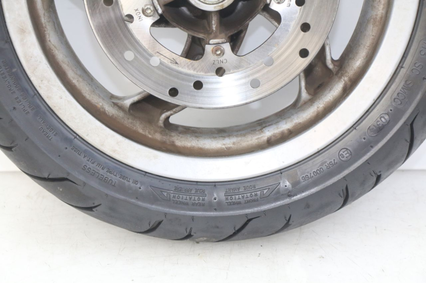 photo de OBRĘCZ PRZEDNIA PIAGGIO FLY 100 (2006 - 2010) - Zbliżenie komponentów