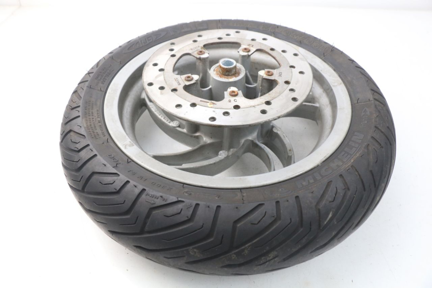 photo de OBRĘCZ PRZEDNIA PIAGGIO FLY IE 125 (2012 - 2017) - Zbliżenie techniczne