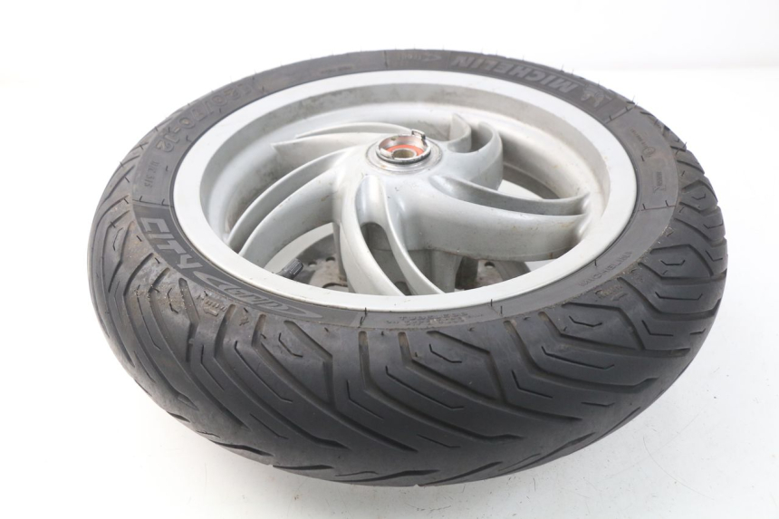 photo de OBRĘCZ PRZEDNIA PIAGGIO FLY IE 125 (2012 - 2017) - Punkty mocowania